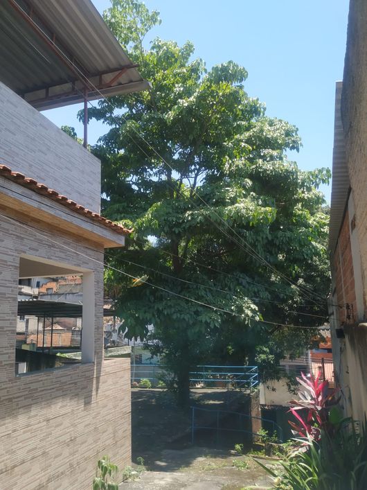 R215 - CASA DUPLEX COM TERRENO - CAXIAS