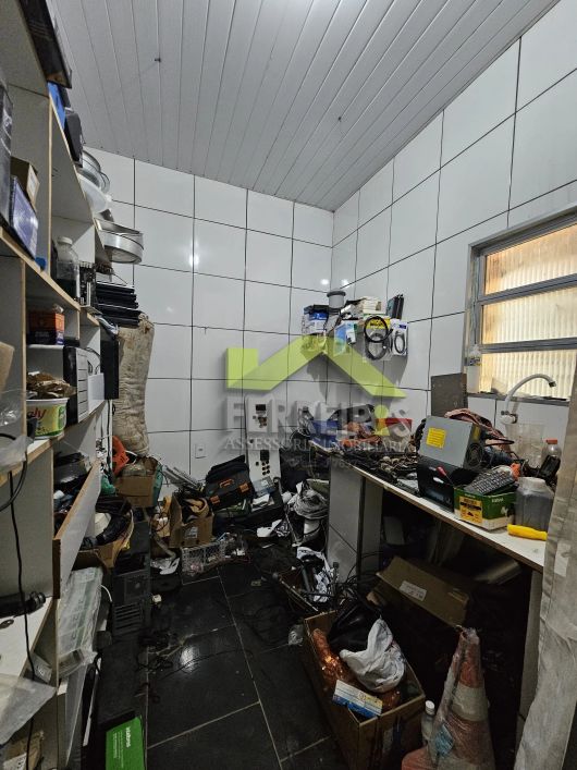 Casa em Xerem com 1 quarto e garagem