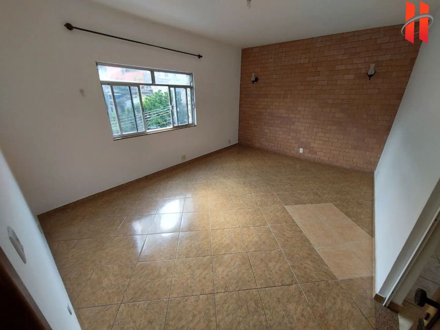 EXCELENTE apartamento com 107m² com VISTA LIVRE no Jardim 25 de Agosto.