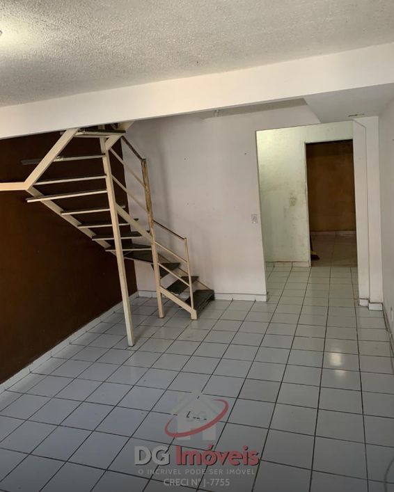 Oportunidade única próximo ao Centro de Santa Cruz da Serra - Chácaras Arcampo