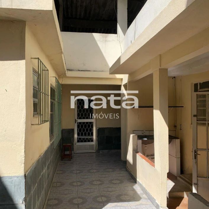 Duas casas e uma kitnet à venda no Gramacho