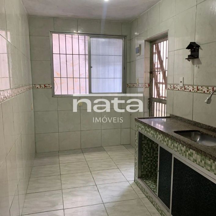 Duas casas e uma kitnet à venda no Gramacho