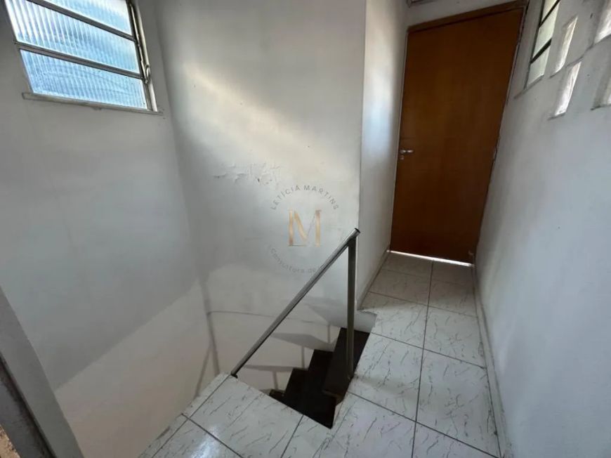 Sobrado à venda em Duque de Caxias, Parque Paulicéia, com 3 quartos, com 80 m²