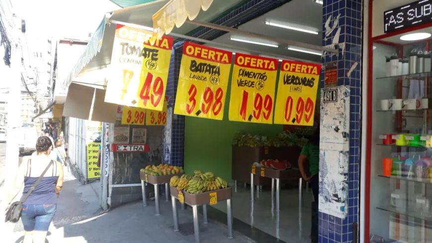 Duque de Caxias, Centro, Loja (Ponto comercial) 80m2 com 20m2 de girau.