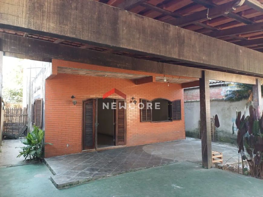 Casa em Rua Valdemar Nunes do Couto - Vila Santa Alice - Duque de Caxias/RJ