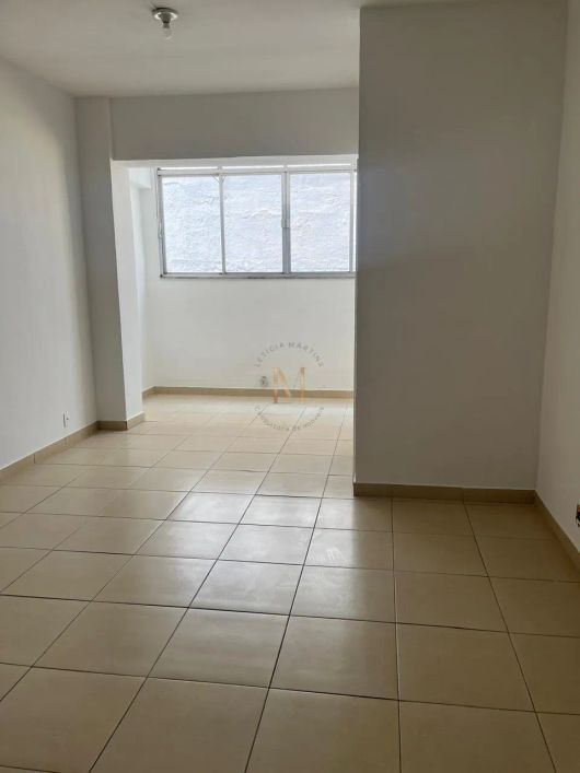 Sala à venda em Duque de Caxias, Jardim Vinte e Cinco de Agosto, com 32 m²