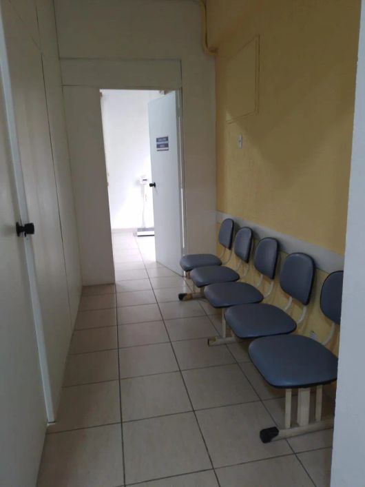 Sala Comercial para venda possui 35M2 com banheiro - Jardim Vinte e Cinco de Agosto