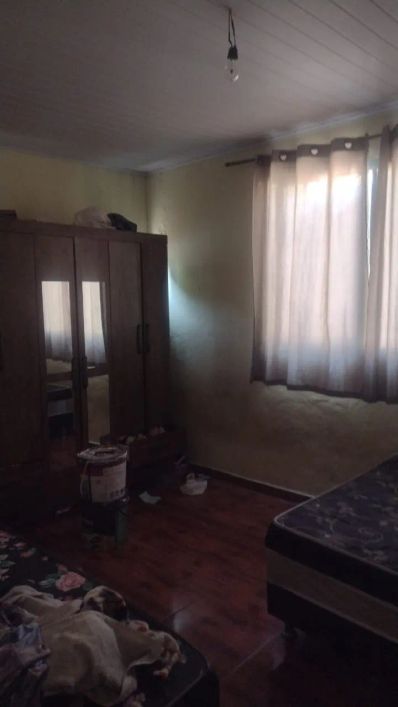 Casa à venda na Rua José de Azevedo, Jardim das Oliveiras Parque Fluminense Duque de Caxias, Duque d
