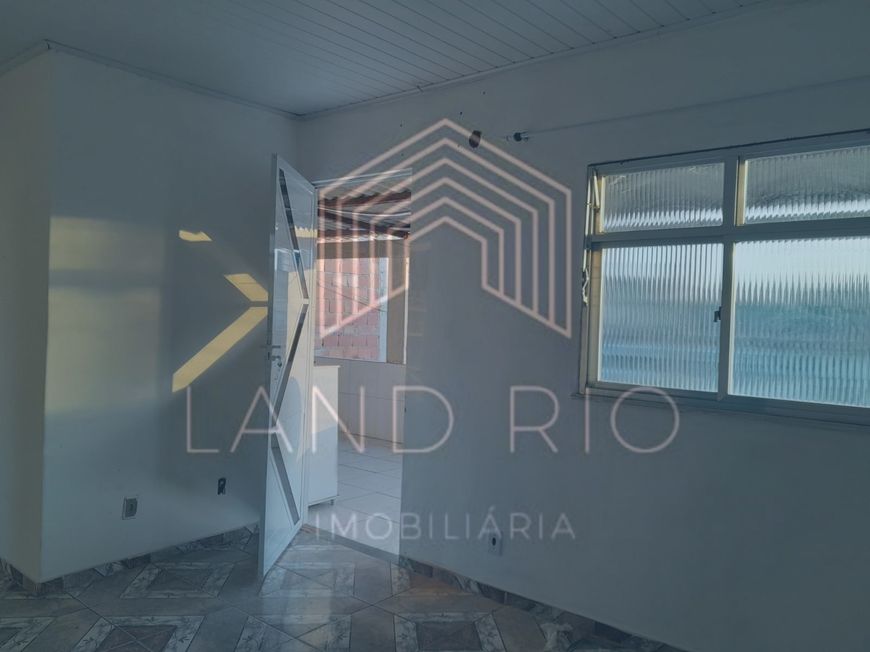 VENDO CASA 3 QUARTOS COM UMA LINDA VISTA $ 150.000,00
