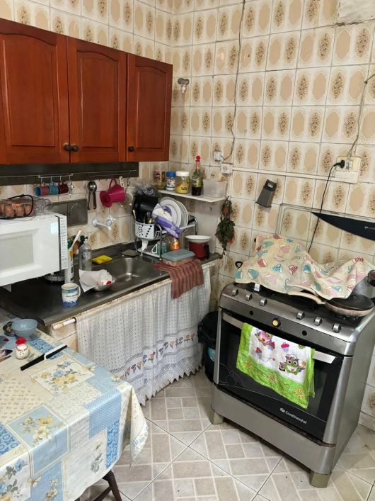 Imóvel para venda possui 60 metros quadrados com 2 quartos em Vila Itamarati - Duque de Caxias - RJ