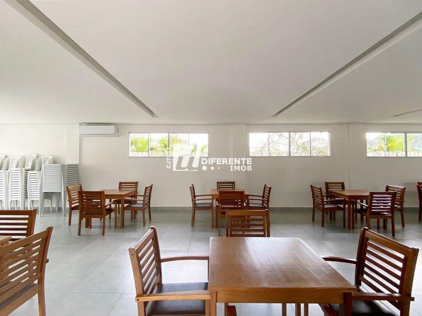 Apartamento com 2 dormitórios à venda, 40 m² por R$ 240.000,00 - Xerém - Duque de Caxias/RJ