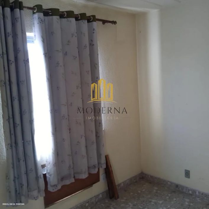 Apartamento para Venda em Duque de Caxias, Santa Cruz da Serra, 2 dormitórios, 1 banheiro, 1 vaga