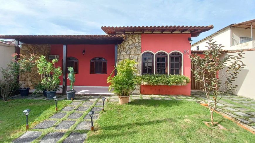 Casa à venda na Estrada da Igreja Velha, Vila Santa Alice, Duque de Caxias - RJ