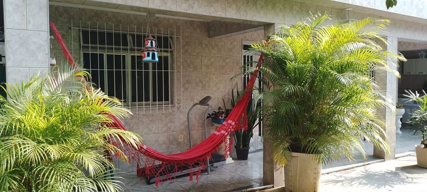 Casa Independente para venda possui 210M2 com 2 quartos em São Bento - Duque de Caxias - RJ