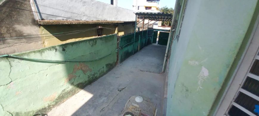 Imóvel para venda possui 180 metros quadrados em Parque Senhor do Bonfim - Duque de Caxias - RJ