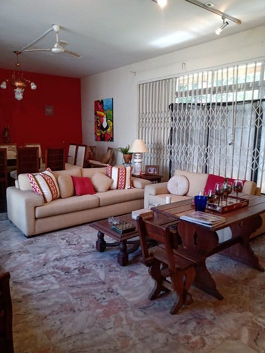 Lindo sitio de 2.900m² com casarão em Parada Angélica