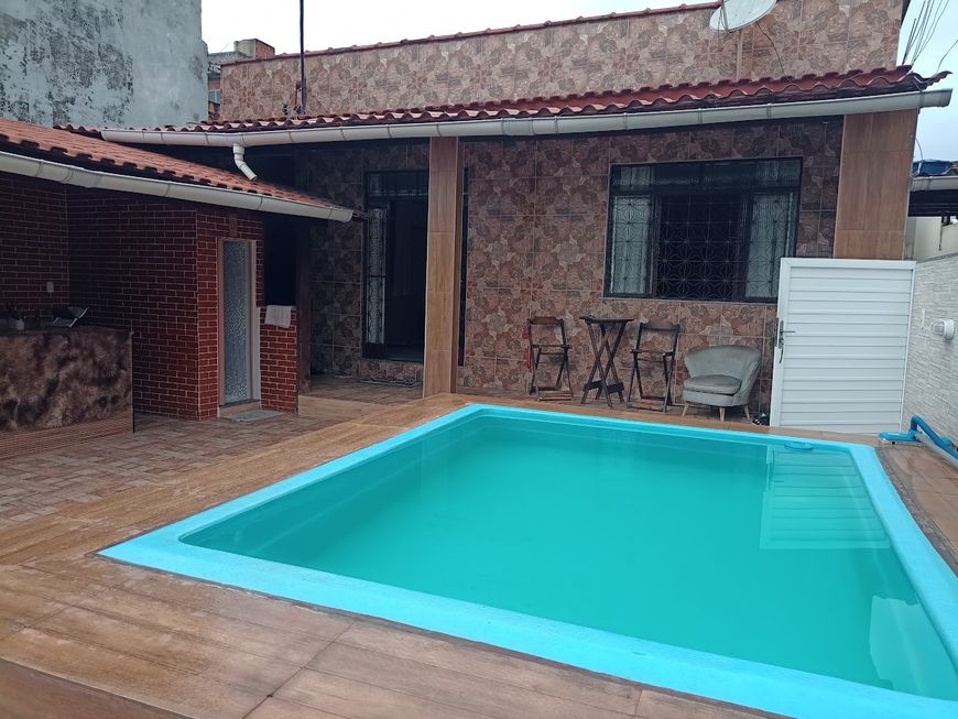 CASA 4 QUARTOS(SUITE)-3 VAGAS-PISICINA- CHURRASQUEIRA-P. LAFAIETE-DUQUE DE CAXIAS