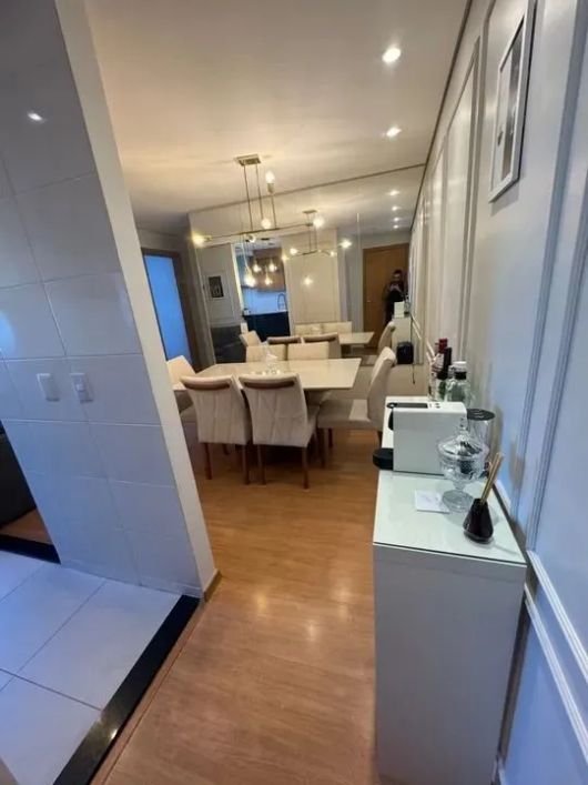 Residencial Duccio, Apartamento a venda com 2 quartos. 1 vg. Todo reformado.
