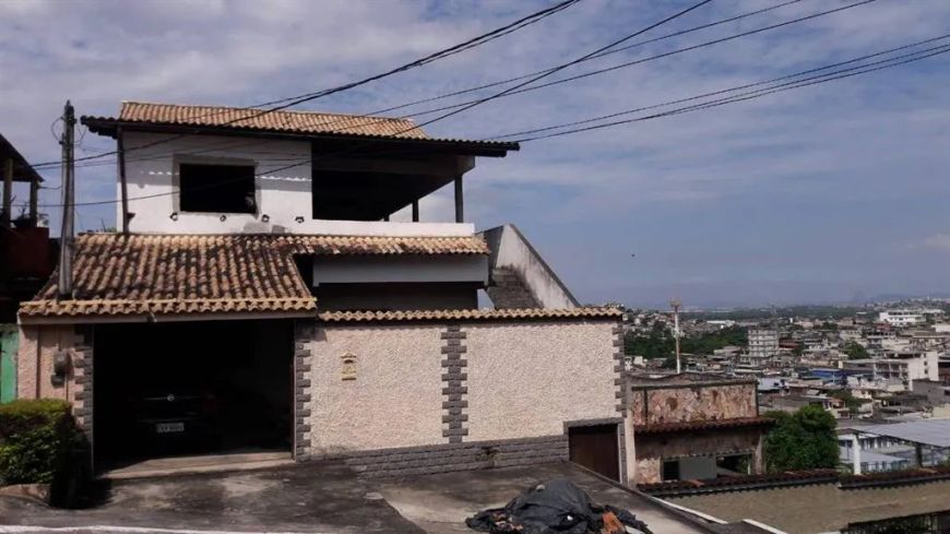 0 - Casa 4 quartos, sendo 1 suíte