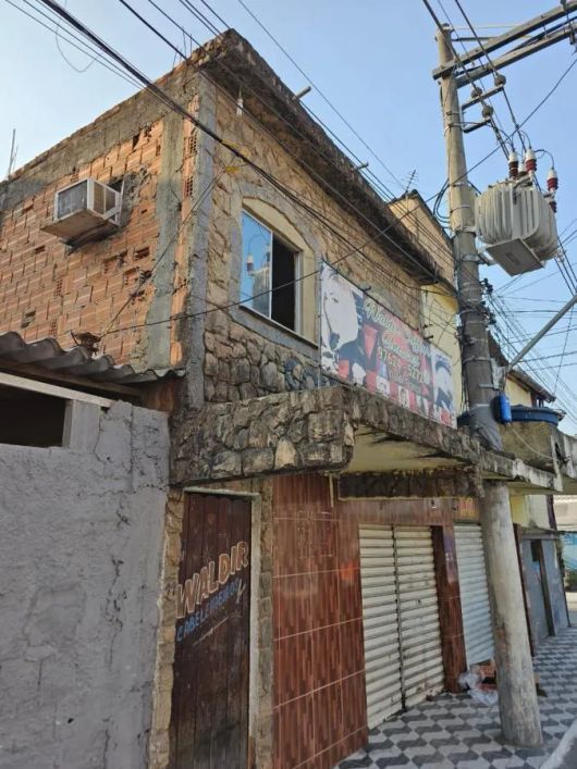 Casa / Sobrado para Venda em Duque de Caxias, Jardim Vila Nova, 1 dormitório, 1 banheiro