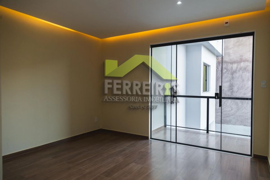 Imóvel exuberante, com fino acabamento em Xerem