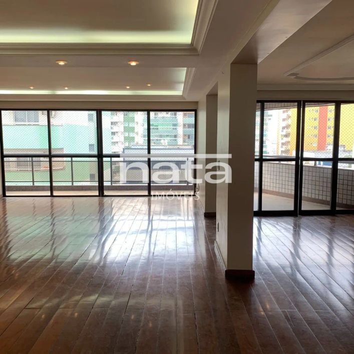 Apartamento com 230m² no Jardim 25 de Agosto à venda