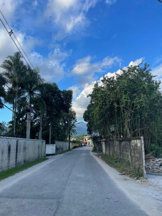 COD.1341 Lote em área nobre Aviário – Xerem 180m²