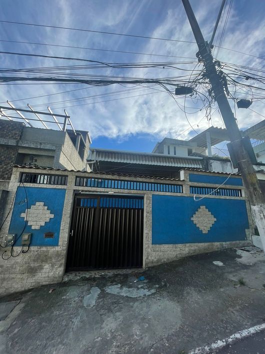 Casa para venda tem 150 metros quadrados com 2 quartos