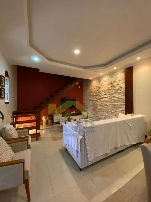 Espetáculo de casa estilo colonial em Xerem