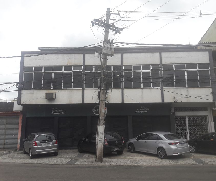 Imóvel : 22,5m² (1º Pav.) + 148,40m² (2º Pav.) + 148,m² (terraço- 3º Pav.- livre)