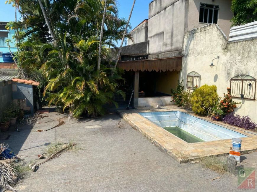 Casa para Venda em Duque de Caxias, Parque Paulicéia, 3 dormitórios, 1 suíte, 2 banheiros, 3 vagas