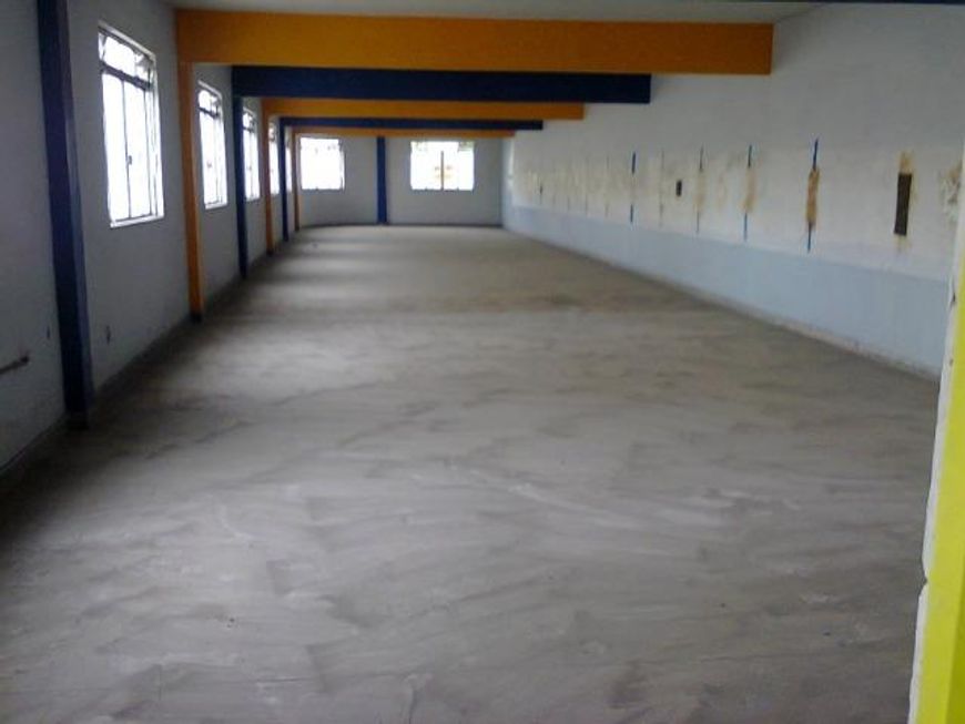 Vendo 3 Andares Corridos 750m² - Centro de Caxias