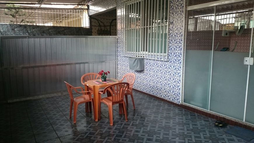 02 Casas e 01 Kitineti - Parque Paulicéia - Duque de Caxias - RJ.
