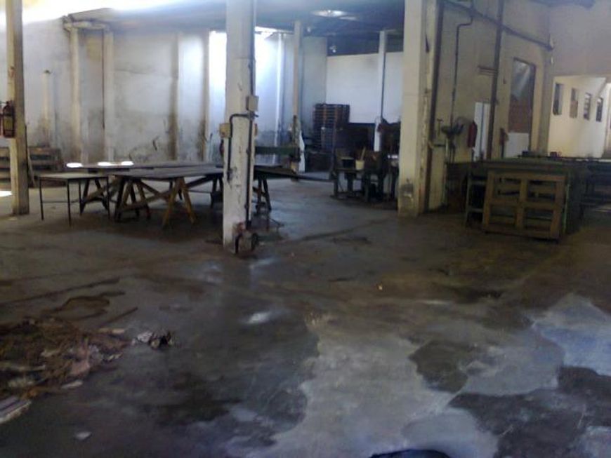 Terreno 2.100m² - Av. Itatiaia - Duque de Caxias