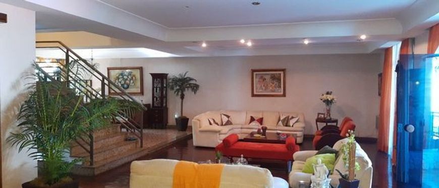 Alugo ou Vendo Aptº Duplex 538m² - 5 Vagas - 25 de Agosto - Duque de Caxias