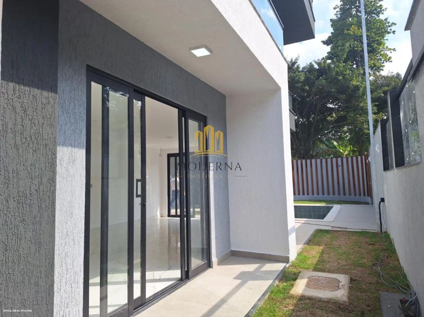 Casa para Venda em Duque de Caxias, Parque A Equitativa, 3 dormitórios, 3 suítes, 5 banheiros, 2 vag