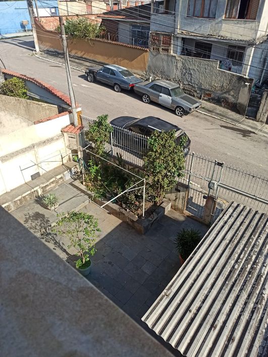 Casa Independente Triplex 160M2 com 03 quartos - Paulicéia - Duque de Caxias