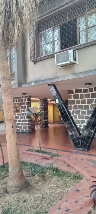 Casa Independente pra venda,435M2 com 3 quartos - jardim 25 de Agosto.