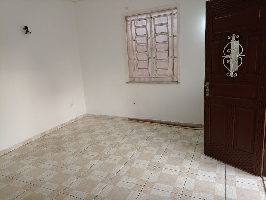 VENDO 2 CASAS: 2 E 1 QUARTO - FINANCIA - CENTRO DE DUQUE DE CAXIAS