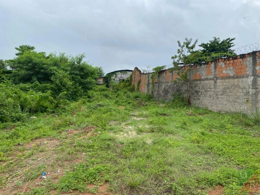 Área para Venda em Duque de Caxias, Sarapui