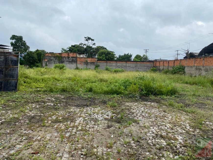 Área para Venda em Duque de Caxias, Sarapui