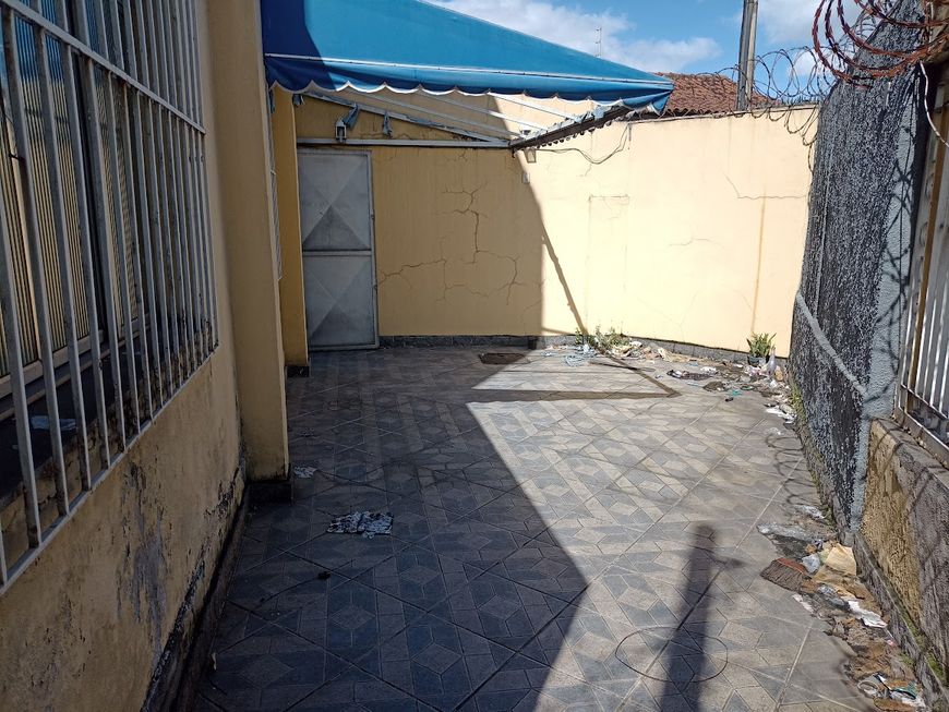VENDO PONTO COMERCIAL 230M² - CENTRO DE DUQUE DE CAXIAS
