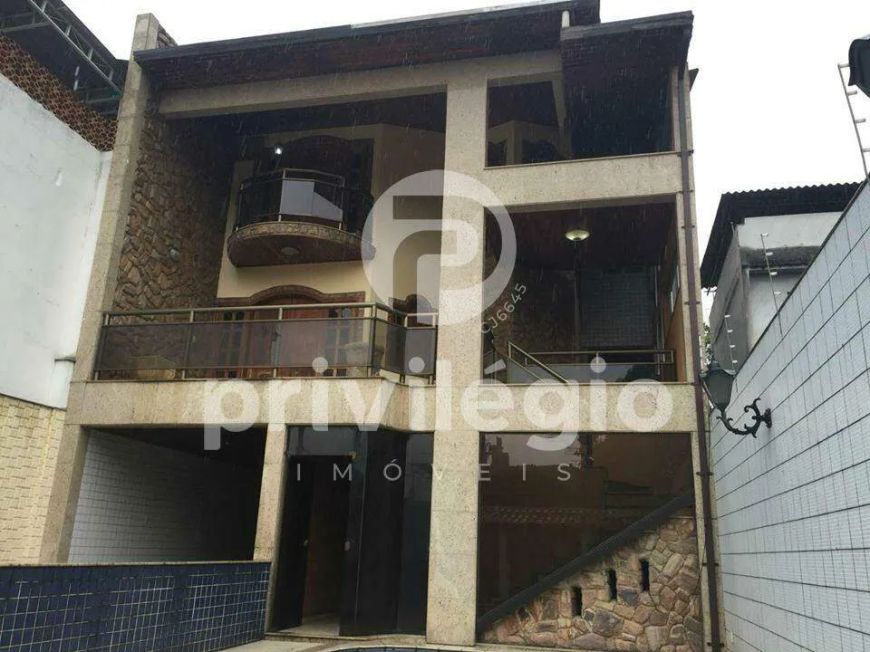 Casa à venda, 7 quartos, 2 suítes, 6 vagas, Centro - Duque de Caxias/RJ