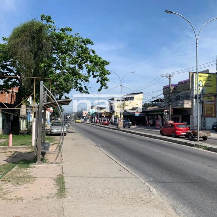 Terreno com 450m² Avenida Presidente Kennedy