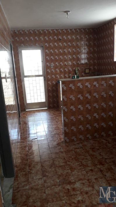 CASA RESIDENCIAL em Duque de Caxias - RJ, Centro
