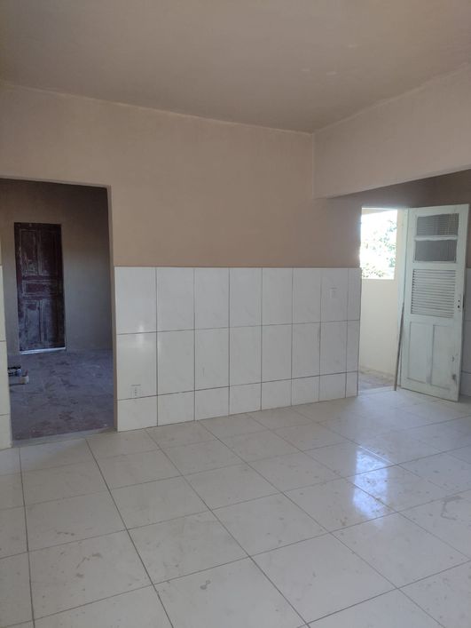 Prédio comercial em ponto movimentado