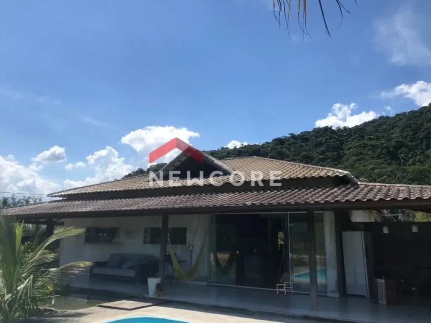 Casa em Estrada São Lourenço - Xerém - Duque de Caxias/RJ