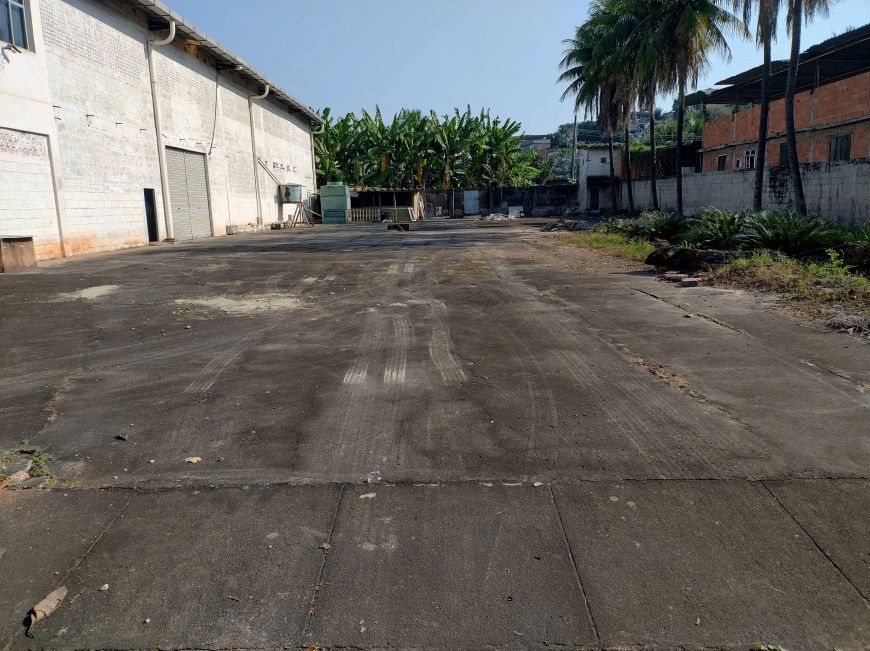VENDO GALPÃO 8.000M² - VILA SÃO LUIZ - DUQUE DE CAXIAS