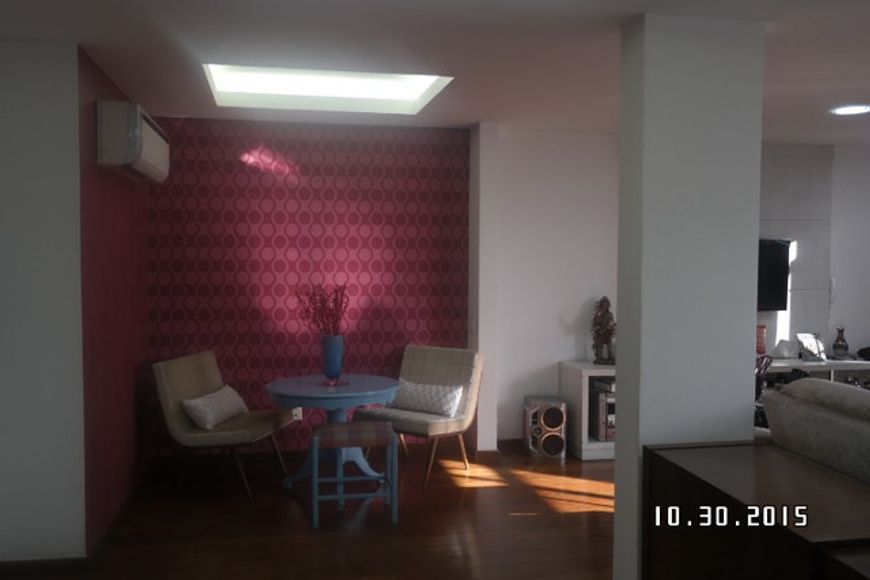 Vendo Aptº 3 Quartos(suite) - 225m² - 2º Andar - 25 de Agosto - Duque de Caxias