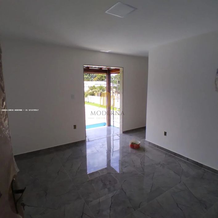 Casa para Venda em Duque de Caxias, Parque A Equitativa, 2 dormitórios, 2 suítes, 3 banheiros, 1 vag